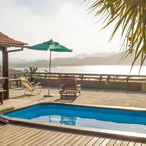 Casa Em Fechado Com Vista Lagoa Brasil